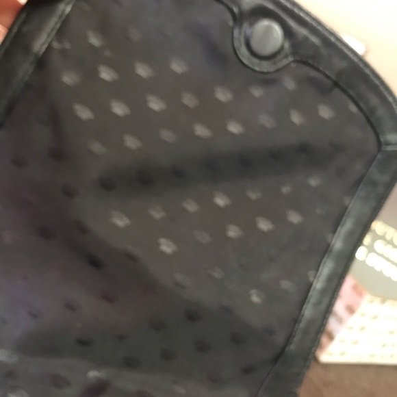 Juicy Couture vintage leather flap bag sheep cross - Picture 12 of 12